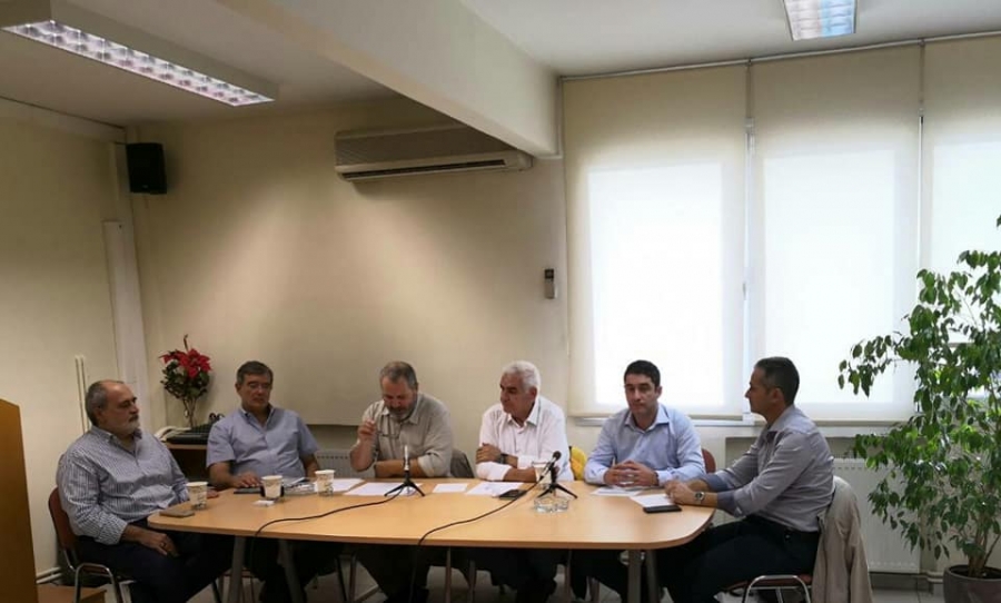 &laquo;&Epsilon;ί&nu;&alpha;&iota; &xi;&epsilon;&pi;&epsilon;&rho;&alpha;&sigma;&mu;έ&nu;&omicron; &tau;&omicron; 8&omega;&rho;&omicron;;&raquo; &Alpha;&pi;ό&psi;&epsilon;&iota;&sigmaf; &kappa;&alpha;&iota; &Theta;έ&sigma;&epsilon;&iota;&sigmaf; &gamma;&iota;&alpha; &tau;&omicron;  &Mu;έ&lambda;&lambda;&omicron;&nu; &tau;&eta;&sigmaf; &Epsilon;&rho;&gamma;&alpha;&sigma;ί&alpha;&sigmaf;